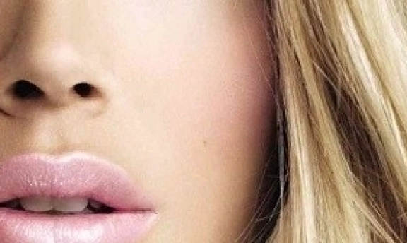 Işıltılı Yaz Makyajına Dair Öneri Ve Örnekler