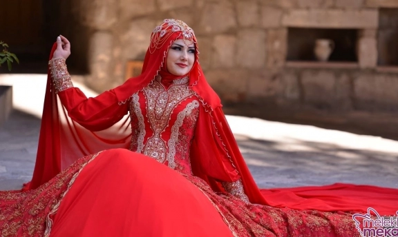 Tesettür Nişanlık 2017 Modellerine Yakından Bakalım