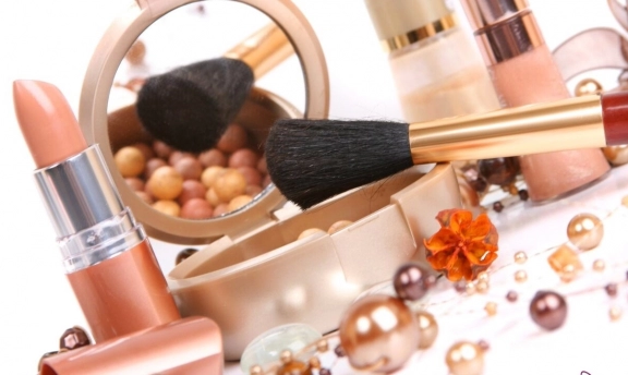 Makyaj Malzemeleri Ne Kadar Süre Kullanılmalı Önemli Hanımlar