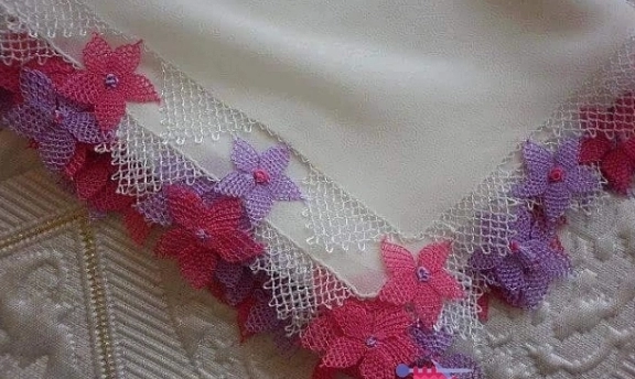 En Güzel İğne Oyası Modelleri Görülmemiş Örnekleri Burada