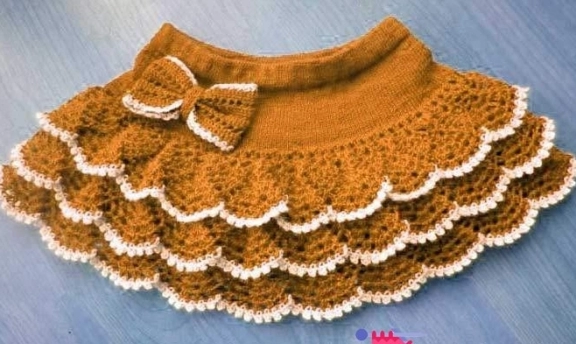 Örgü Kız Bebek Etek Modelleri Çok Renkli Modeller