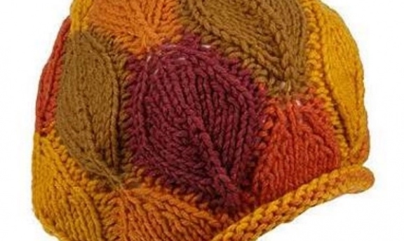 Yaprak Desenli Örgü Bere Modelleri Hanımlara Özel