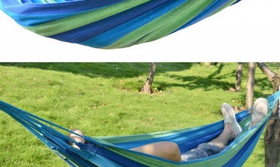 Örgüden Bebek Ayakkabı Modelleri Rengarenk