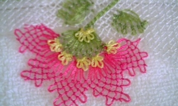 En Güzel İğne Oyası Modelleri Görülmemiş Örnekleri Burada