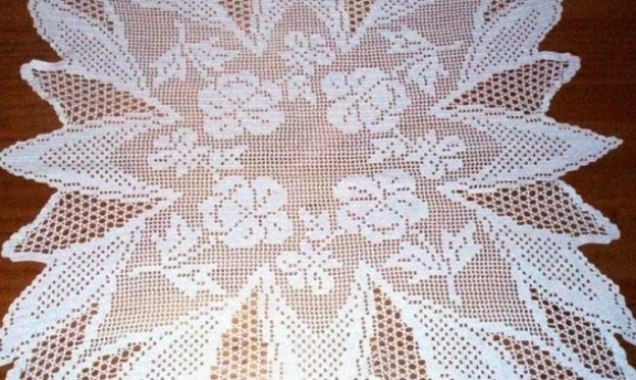 Tığ İşi Sehpa Örtüleri Dekoratif Ve Çok Zarifler