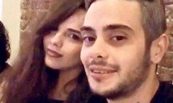 Rüzgar Erkoçlar Evlendi Dünya Evine Girdiği Eşi Kim?