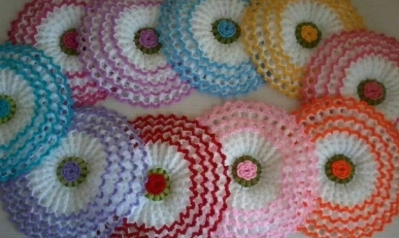 Renkli Örgü Lif Modellerine Bakmadan Geçmeyin