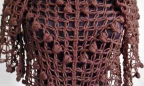 File İşi Üçgen Şallarla Hanımlar Daha Şık Ve Gösterişli