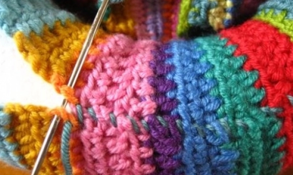 Örgüden İç ve Dış Kapı Süsleri ve Yapılışı Misafirlerinizi Daha Görkemli Karşılama Töreni İçin