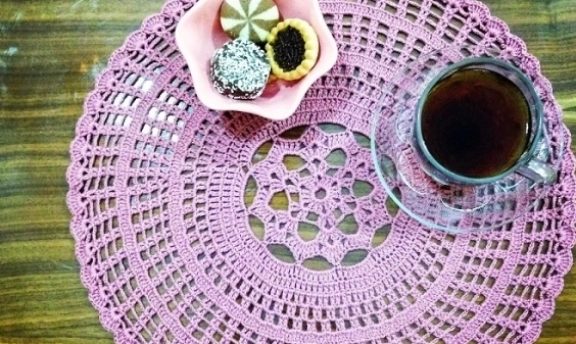 Örgüden Amerikan Servisleri Modelleri ve Yapılışı Sunumlarınızı Daha Zarif Hale Getirmek İçin