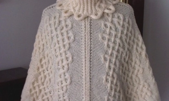 Örgüden Bayan Panço Modelleri Yapılışı Daima Şık Olmayı Seven Bayanlara