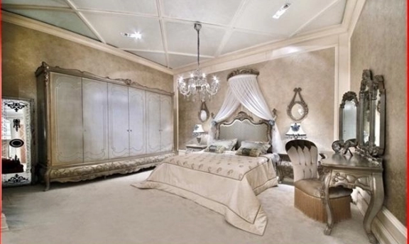 Çocuklar Duymasın'ın Muhteşem Mobilyaları