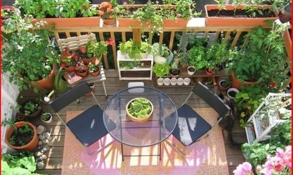 Küçük Balkonlar İçin Yaratıcı Dekorasyon Fikirleri ve Harika Örnekler