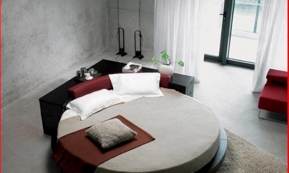 Yuvarlak Yataklı Muhteşem Yatak Odası Dekorasyonları