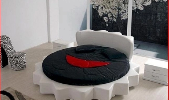 Yuvarlak Yataklı Muhteşem Yatak Odası Dekorasyonları