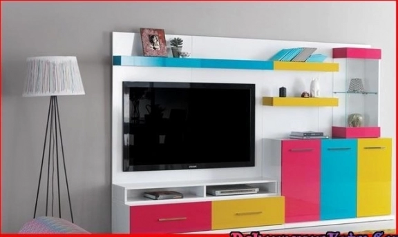 TV-Duvar Ünitesi Tasarımlarından Rengarenk Örnekler