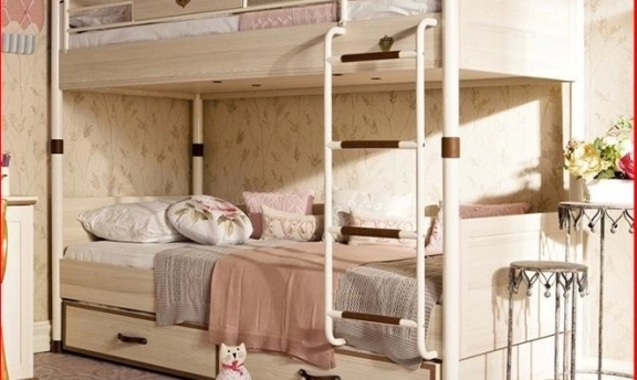 Çilek'ten Göz Kamaştıran Son Model Ranzalar