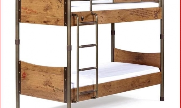 Çilek'ten Göz Kamaştıran Son Model Ranzalar