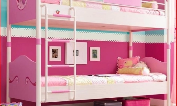 Çilek'ten Göz Kamaştıran Son Model Ranzalar