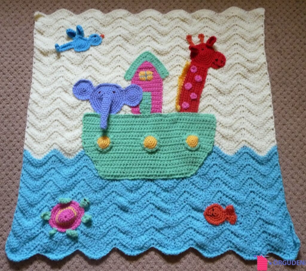 Birbirinden Renkli Motif Motif Örgü Bebek Battaniyeleri