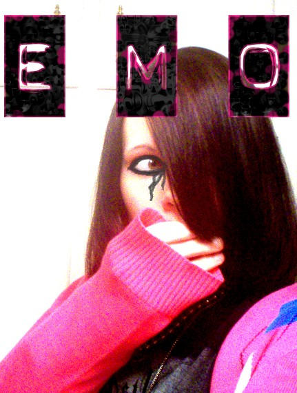 xI__M_SO_EMO_by_iwillblamegod.jpg