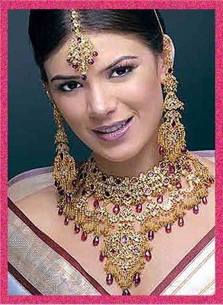 danglers-bridal-2.jpg
