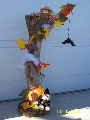 tree-redecorated.JPG
