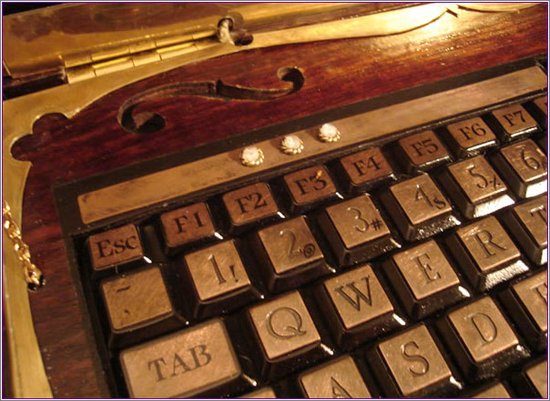 antik_laptop_06.jpg