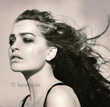 To_The_Light_by_larafairie.jpg
