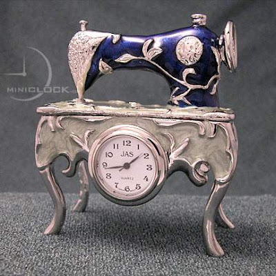 amazing-clock-03.jpg