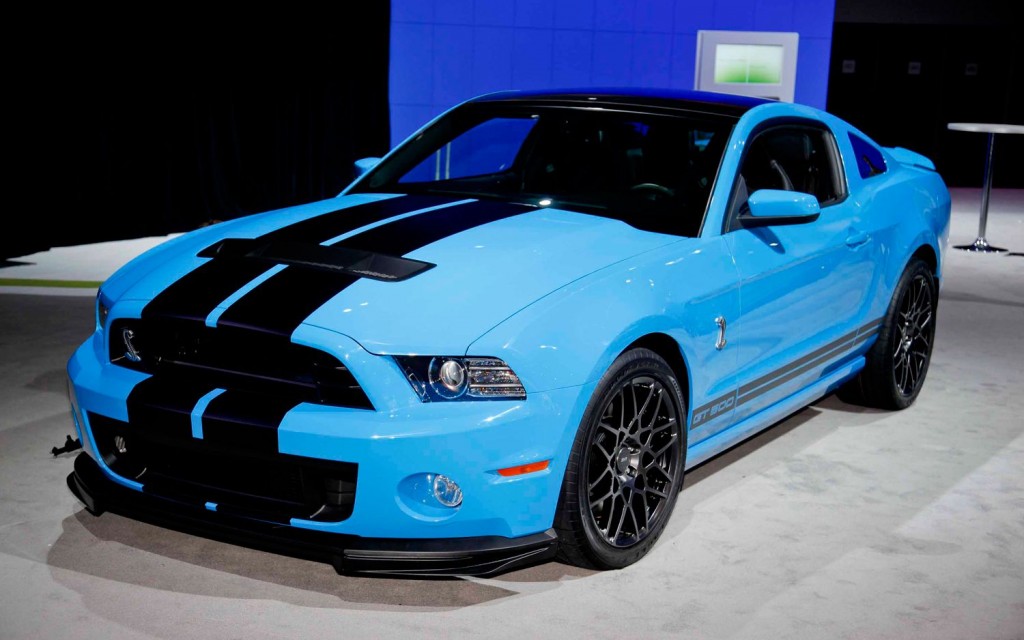 Ford Mustang Shelby GT500 - Car and Driver