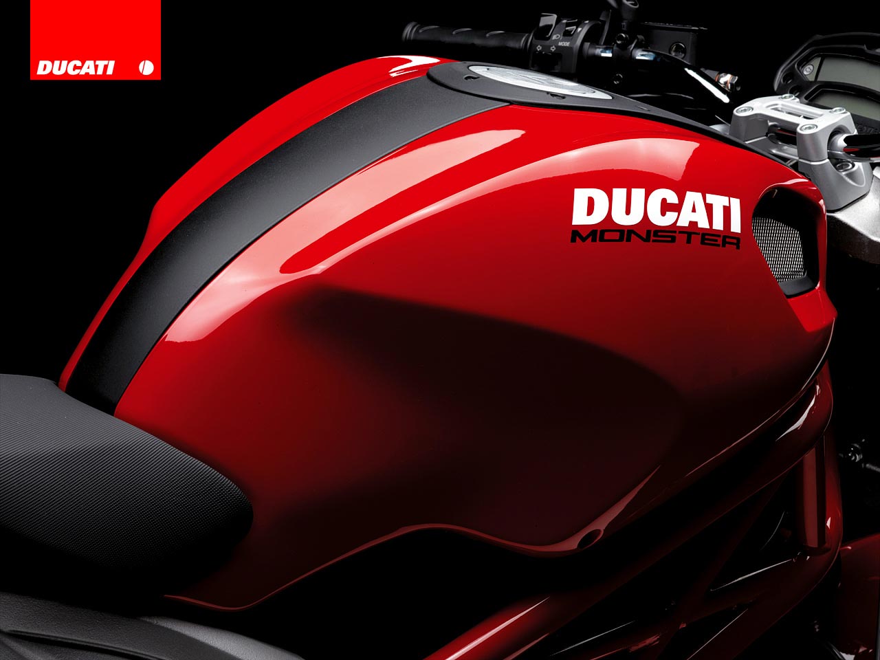 2008-Ducati-Monster696f.jpg